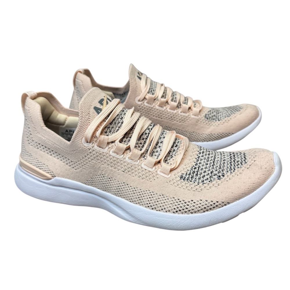 APL TechLoom Breeze Athletic Sneakers Knit Beach / White / Iron